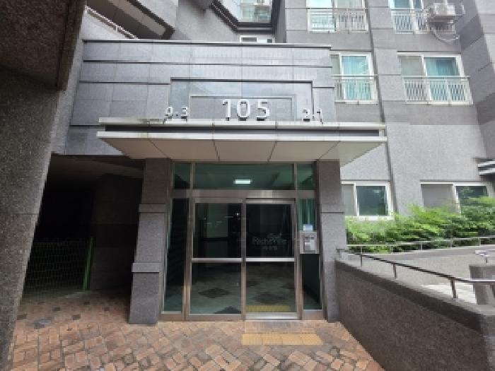 2026타경3409 아파트 · 대구광역시 달서구 진천동 602 진천역계룡리슈빌아파트 105동 4층403호