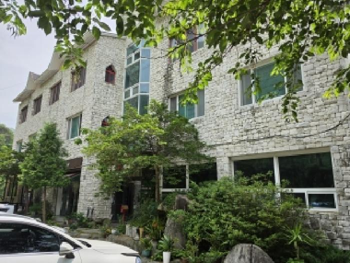 2026타경3717 대지 · 경상북도 성주군 금수강산면 영천리 374