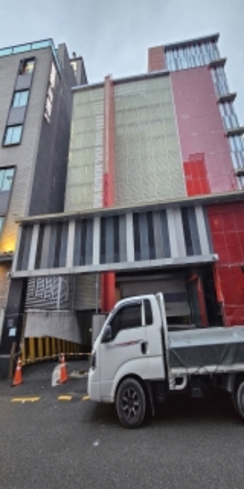2023타경4522 대지 · 부산광역시 부산진구 초읍동 291-24