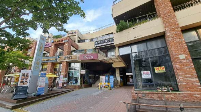 2024타경4864 상가근린 · 부산광역시 연제구 신금로 25 1층113호 (연산동,노블레스스퀘어)