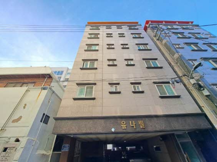 2024타경5003 다세대연립 · 부산광역시 부산진구 냉정로 203-5 4층402호 (개금동,유나빌)