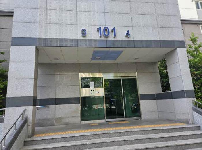 2025타경21877 아파트 · 부산광역시 동래구 명장동 617 동래동일스위트 101동 11층1104호