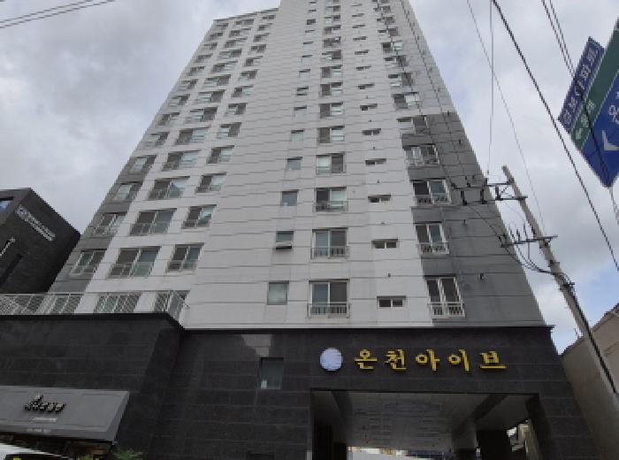 2026타경10684 아파트 · 부산광역시 금정구 장전동 576-8 온천아이브 15층1502호