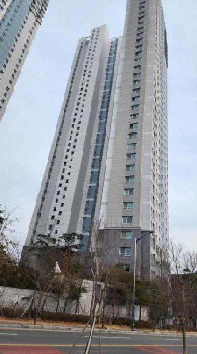 2025타경11381 아파트 · 울산광역시 울주군 삼남읍 신화리 1609 금아드림팰리스 101동 40층 4002호