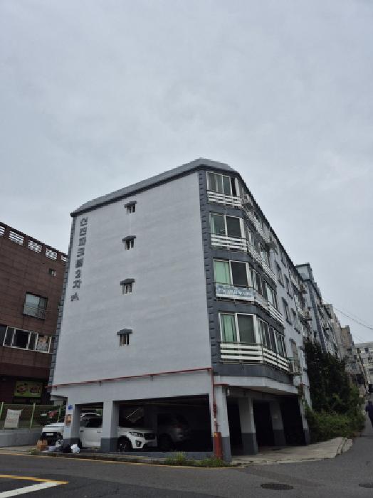 2025타경1357 다세대연립 · 울산광역시 동구 방어동 1101-11 선진파크빌2차 에이동 5층402호
