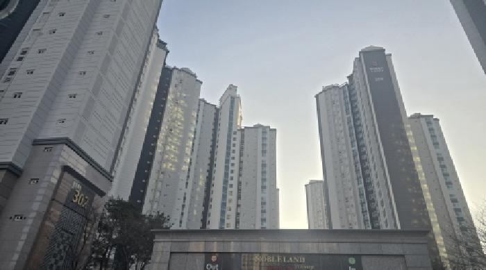 2026타경10065 아파트 · 경상남도 양산시 물금읍 가촌리 1302-1 양산대방노블랜드연리지(3차) 303동 20층2002