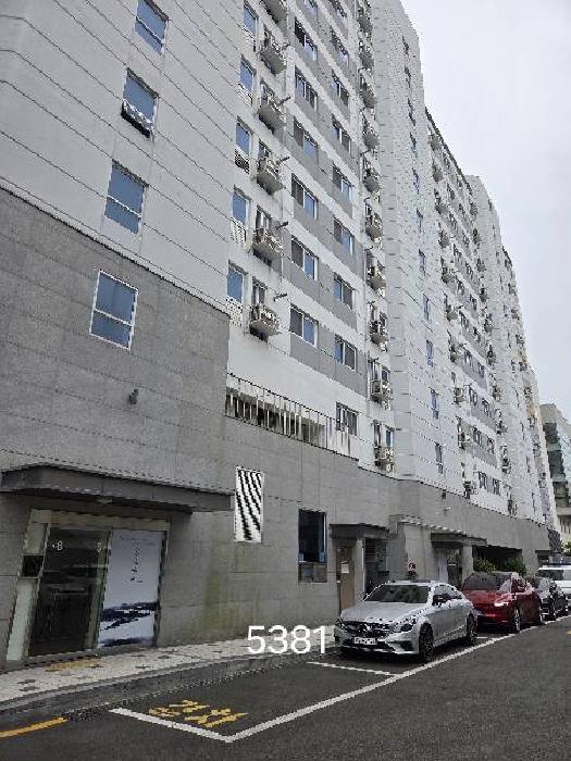2025타경5381 아파트 · 부산광역시 남구 유엔로