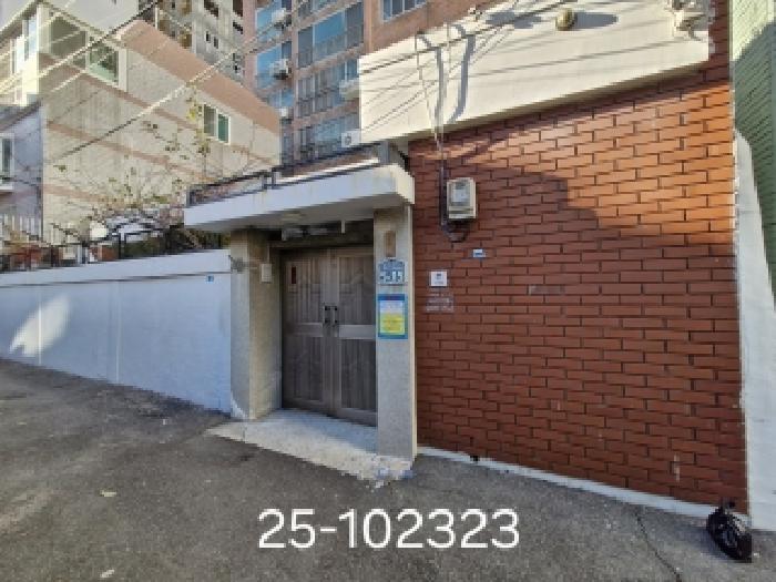 2025타경102323 대지 · 부산광역시 서구 동대신동3가 196-24