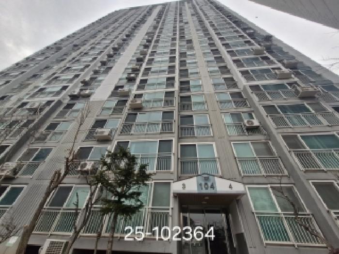 2025타경102364 아파트 · 부산광역시 사하구 장림동 599-27 장림윌더하임아파트 104동 10층1004호