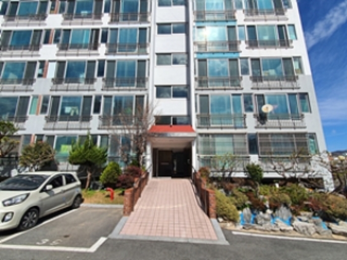 2024타경102123 아파트 · 경상남도 김해시 김해대로2463번길 25-1 101동 1층 106호 (삼정동,화인아파트)