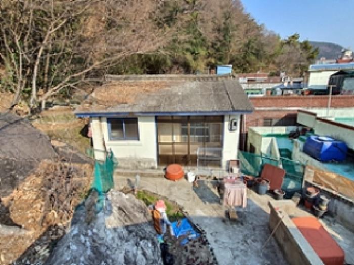 2025타경40 대지 · 경상남도 창원시 진해구 용원동 750