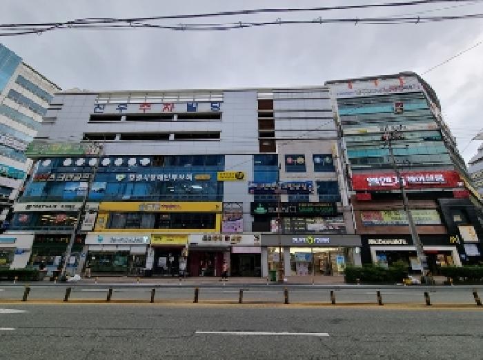 2025타경557 상가근린 · 경상남도 창원시 성산구 상남동 35-6 신우주차빌딩 1층101호