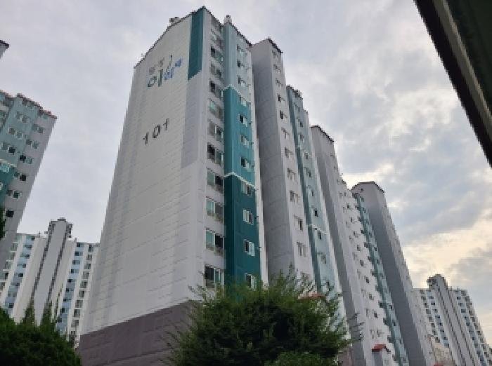 2025타경21885 아파트 · 경상남도 거제시 양정동 920 일성양정아리채 101동 2층203호