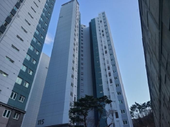 2026타경10089 아파트 · 경상남도 거제시 문동동 756 거제센트럴푸르지오 115동 15층1501호