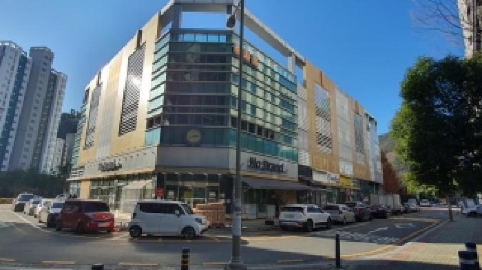 2025타경21039 상가근린 · 경상남도 창원시 마산합포구 우산동 99 현동코끼리주차빌딩 1층101호