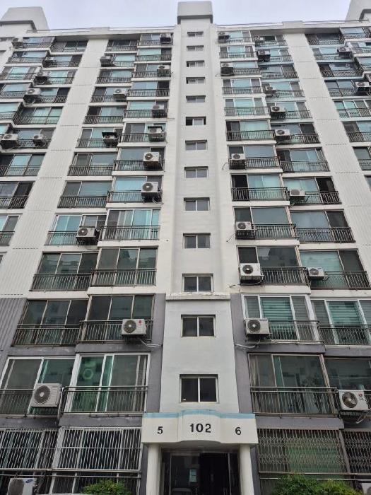 2026타경4415 아파트 · 전남광주통합특별시 광산구 송정동 230-11 금강아파트 102동 206호