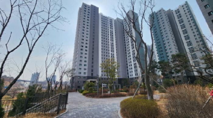 2026타경48 아파트 · 전라남도 광양시 성황동 1856 광양푸르지오더퍼스트 104동 21층2104호