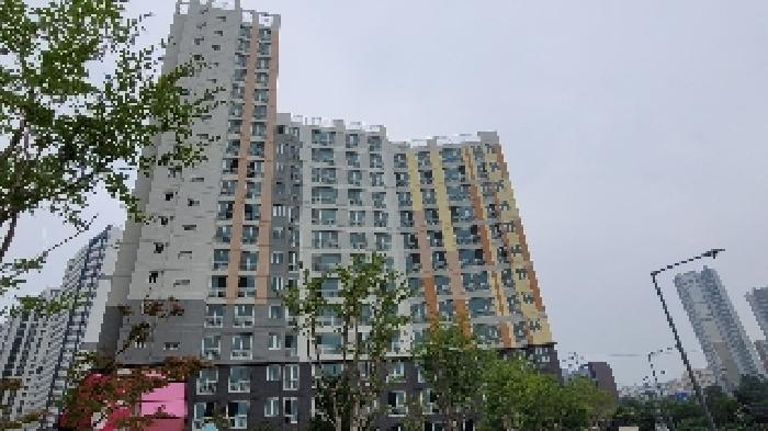 2025타경21173 아파트 · 전북특별자치도 익산시 송학동 902 송학크레지움캐슬 101동 17층 1703호