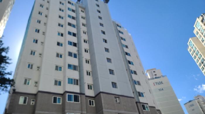 2025타경563 아파트 · 전북특별자치도 군산시 수송동 830-1 군산수송세영리첼아파트 106동 12층1201호