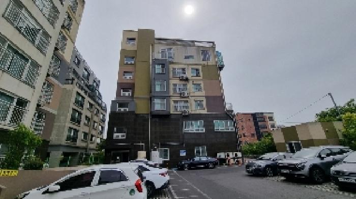 2025타경7863 상가근린 · 제주특별자치도 제주시 조천읍 함덕리 1424 쉬젠비아채아파트 제가동 제4층 제402호