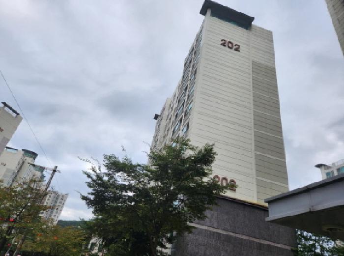 2025타경3712 아파트 · 경기도 남양주시 진접읍 부평리 756 진접센트레빌시티2단지 202동 1층102호