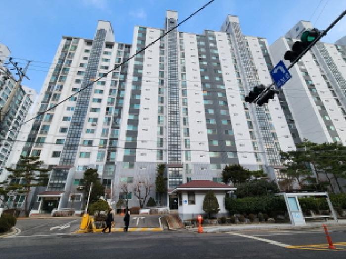 2025타경72473 아파트 · 경기도 남양주시 퇴계원읍 퇴계원리 64 일신건영아파트 103동 12층1209호