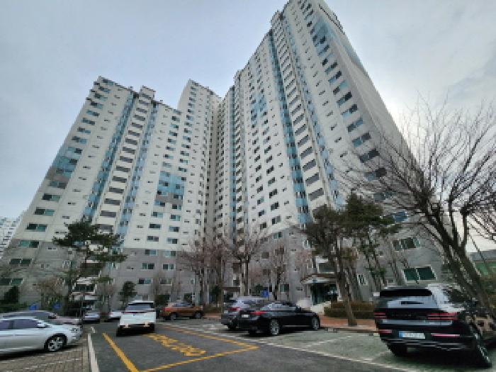 2026타경20135 아파트 · 경기도 남양주시 와부읍 덕소리 528-14 한솔강변마을아파트 101동 24층2403호