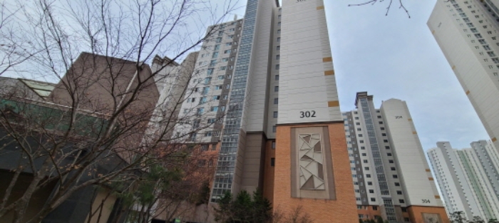 2024타경65231 아파트 · 경기도 파주시 교하로 70 302동 3층301호 (목동동,운정 센트레빌)