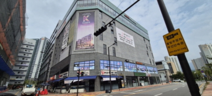 2024타경6577 상가근린 · 경기도 고양시 덕양구 지축2로 21-0