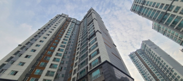 2024타경78251 아파트 · 경기도 고양시 일산서구 하이파크3로 61 405동 5층501호 (덕이동,하이파크시티일산파밀리에