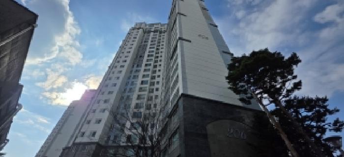2025타경64747 아파트 · 경기도 고양시 일산서구 덕이동 1529 하이파크시티 일산파밀리에2단지 206동 17층1701호