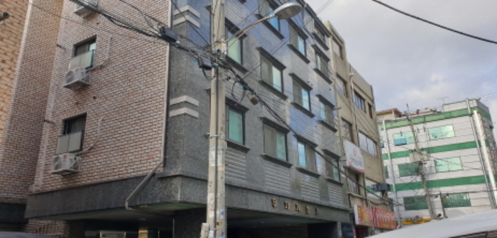 2023타경5147 다세대연립 · 경기도 안산시 단원구 관산2길 4-17 1층101호